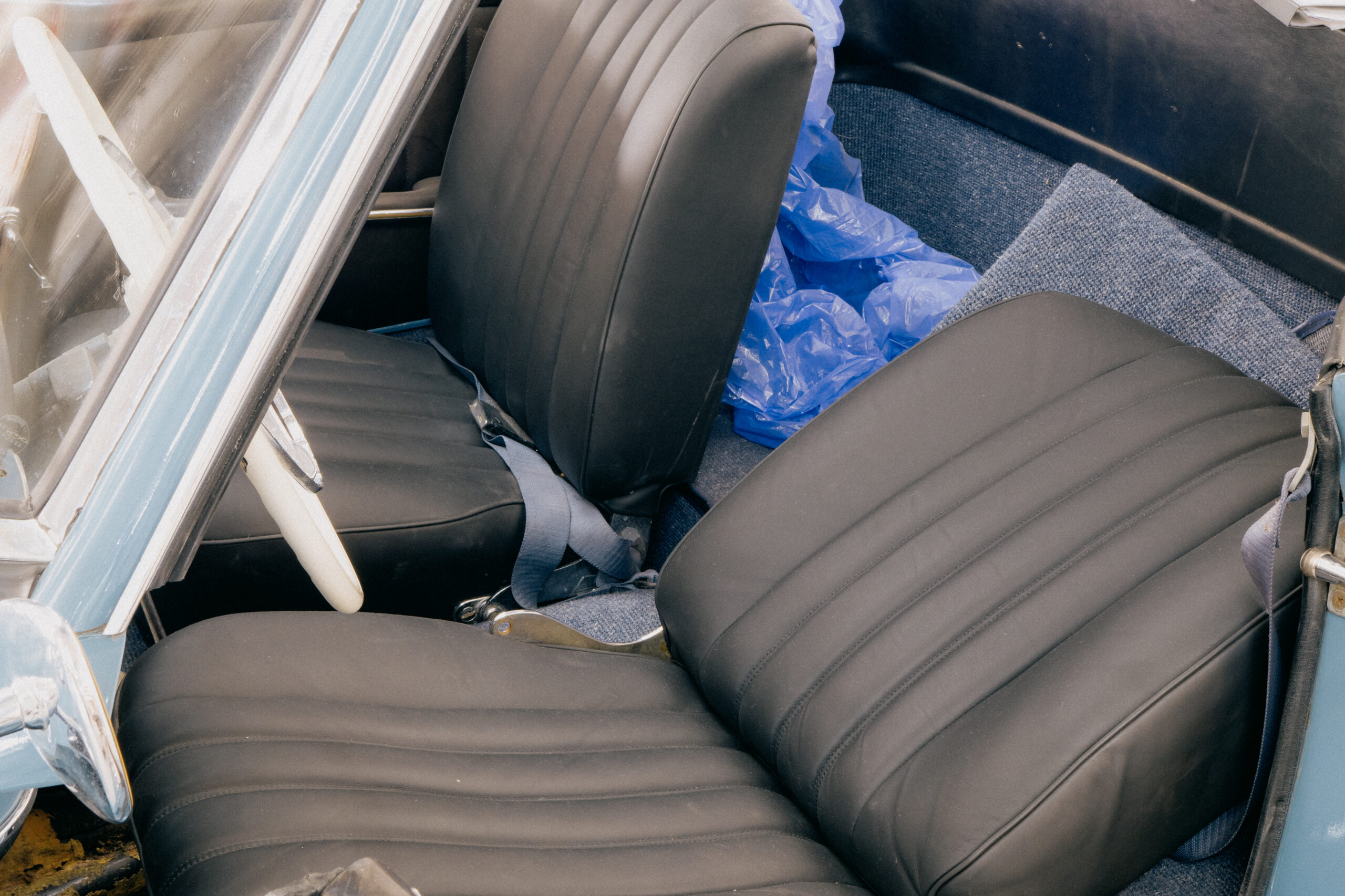 MercedesBenz190SLBlue-RestorationProject-006